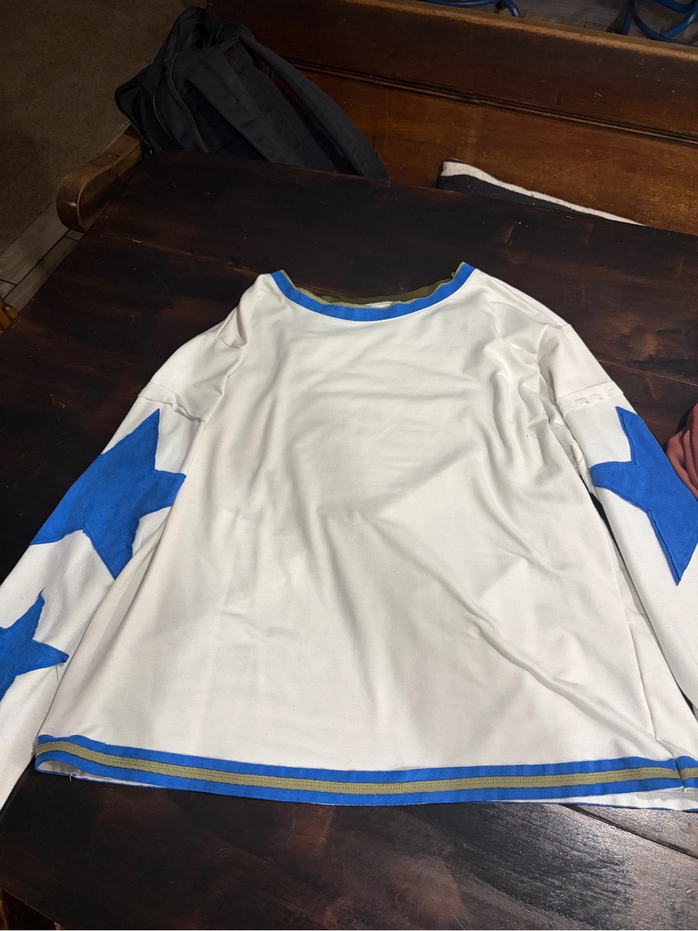 Women’s casual White Long-Sleeve Top with Blue Star Accents